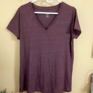 Mossimo V-Neck Heathered Maroon s/s Tee EUC!